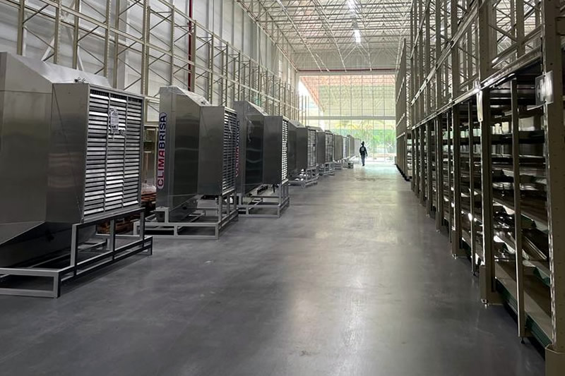 Instalação em altura com equipamento de segurança