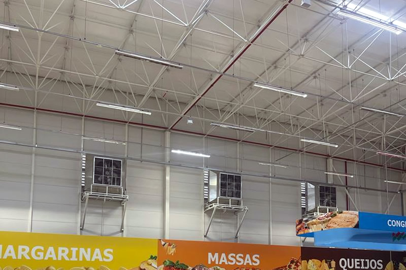 Acabamento de instalação de climatizador industrial